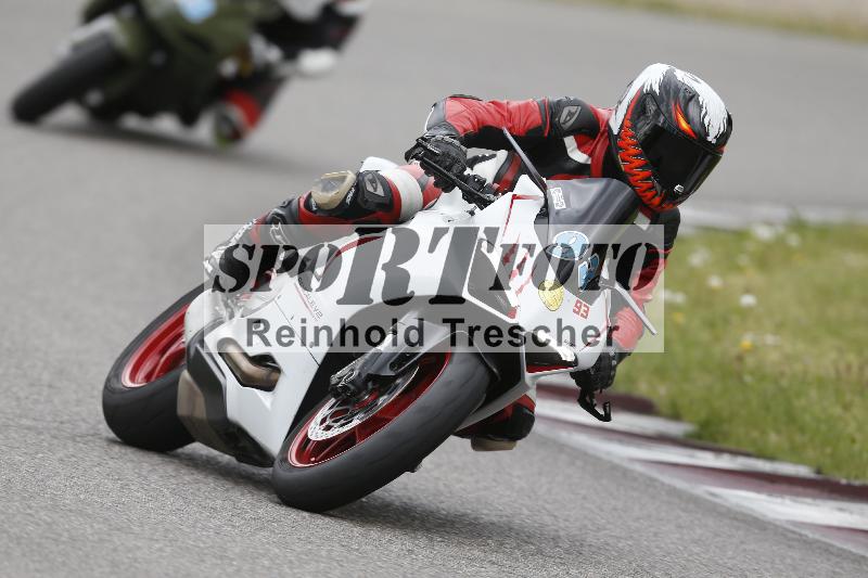 /09 19.04.2026  Caremotion get faster ADR/Gruppe gelb/93